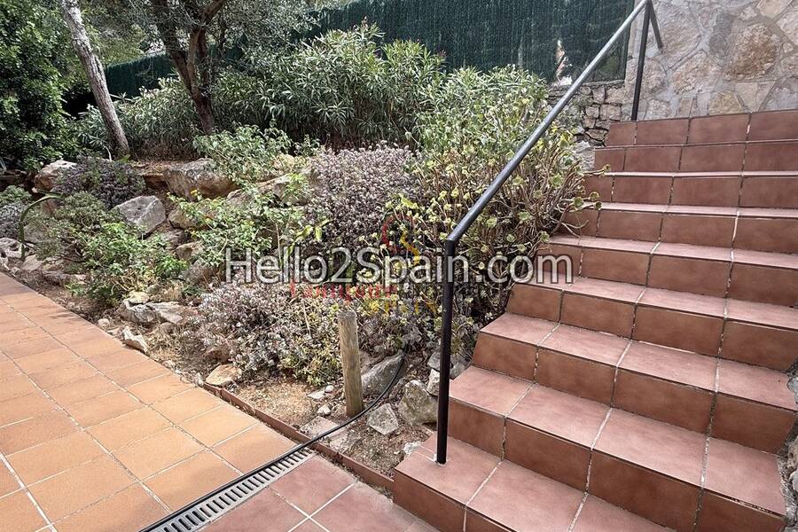Sale - Villa - Dénia