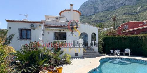 Villa - Sale - Dénia - Montgo