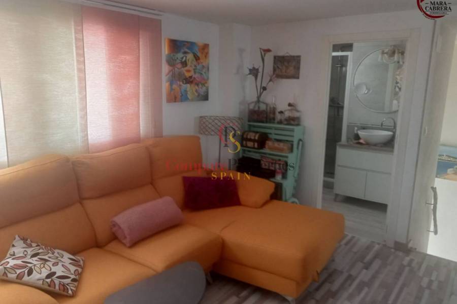 Venta - Apartment - Oliva - 
