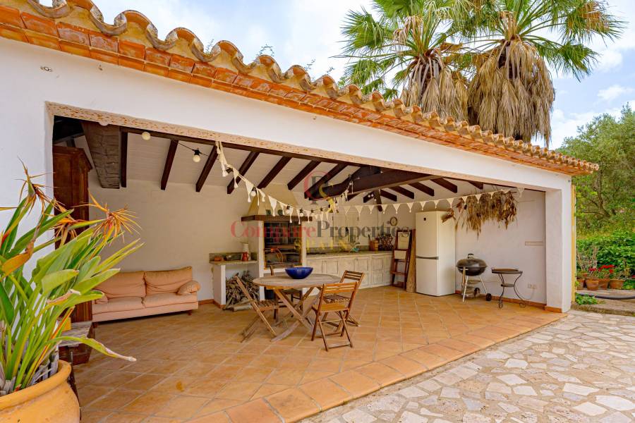 Sale - Villa - Jalon Valley - Campo
