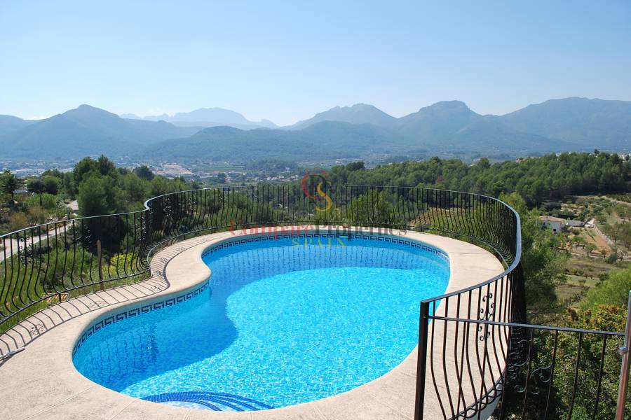 Sale - Villa - Jalon Valley - Campo