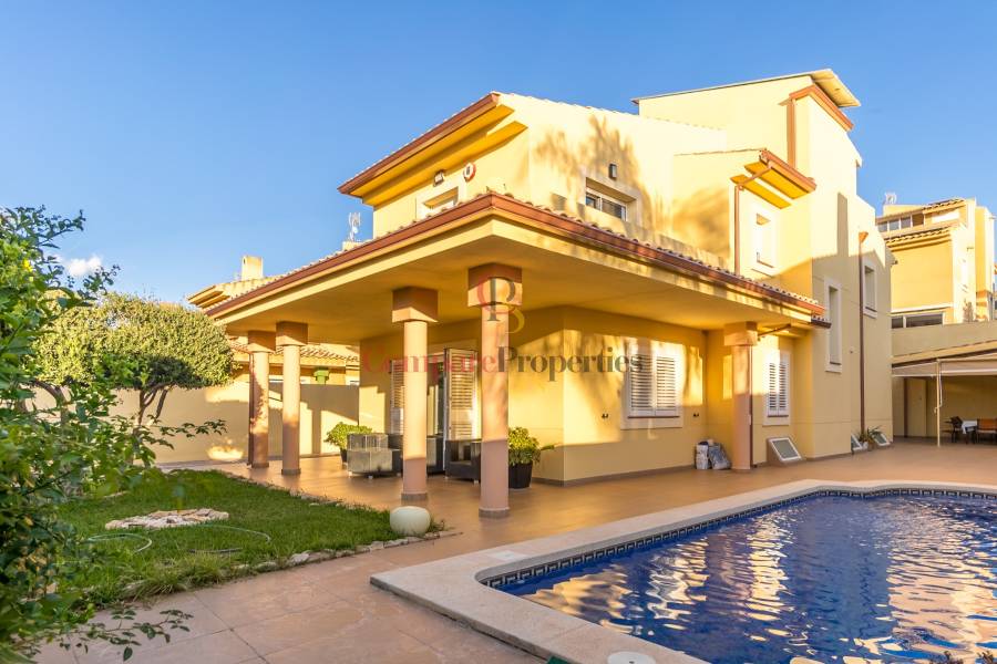 Venta - Villa - Benidorm