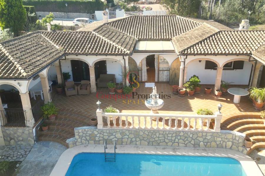 Sale - Villa - Pedreguer - 
