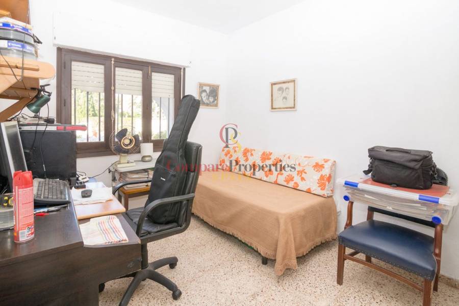 Sale - Villa - Dénia