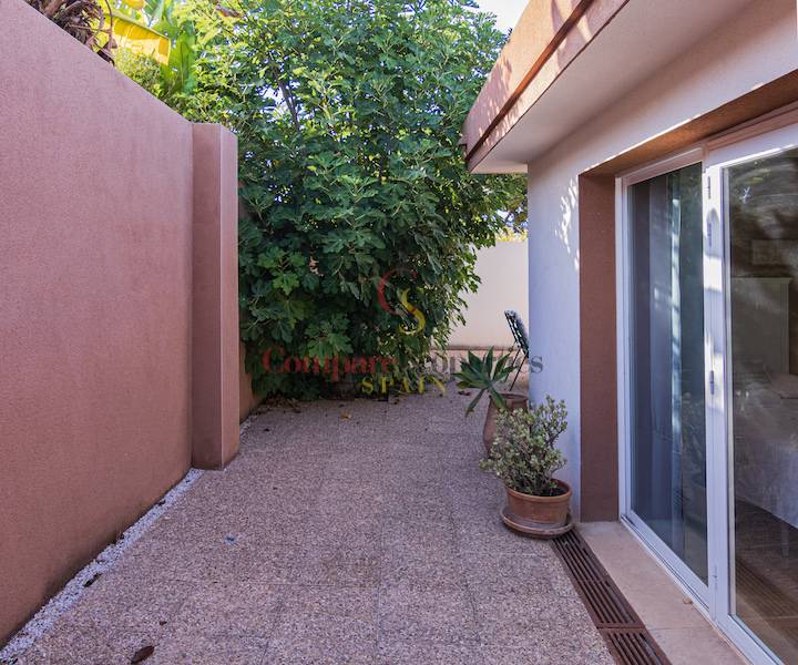 Venta - Villa - Albir