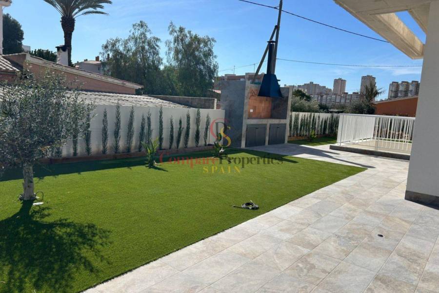 Verkauf - Villa - El Campello - 