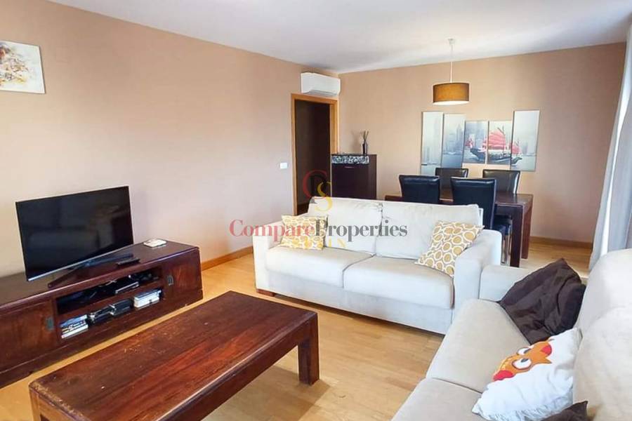 Sale - Apartment - Dénia - 