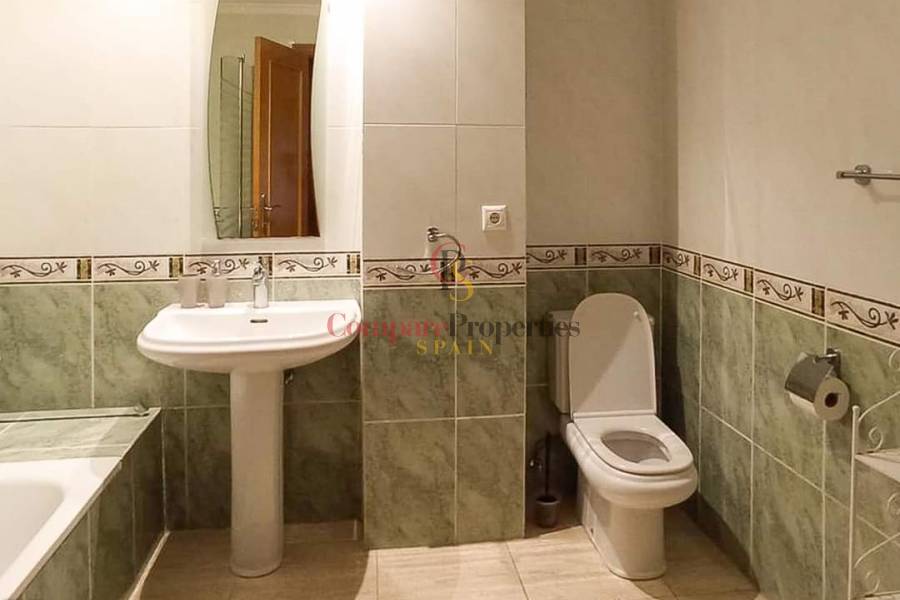 Sale - Apartment - Dénia - 