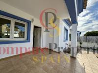 Venta - Semi-Detached Villa - El Vergel - 