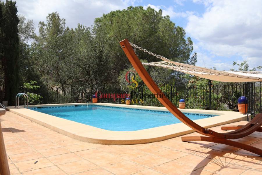 Sale - Villa - La Sella - Pedreguer