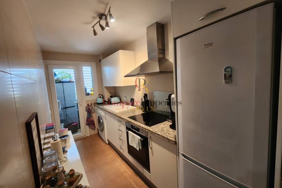 Sale - Apartment - Pego - Centro urbano