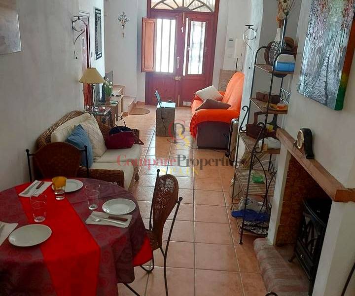 Venta - Townhouses - Oliva