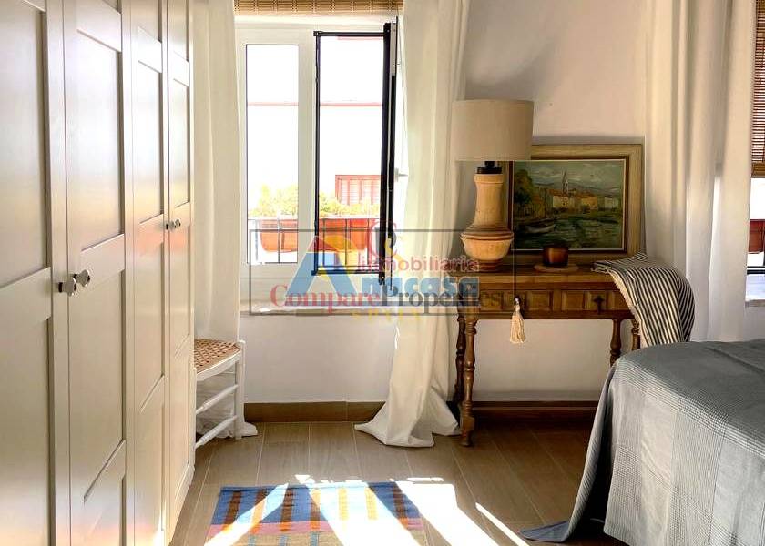 Sale - Semi-Detached Villa - Oliva - 