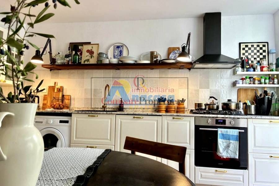 Sale - Semi-Detached Villa - Oliva - 