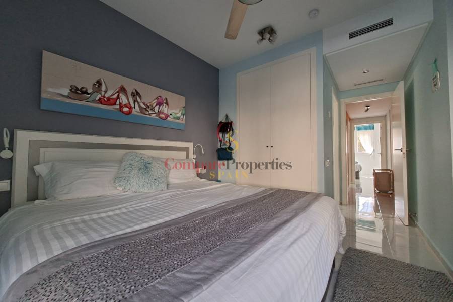 Sale - Apartment - Pego - Centro urbano