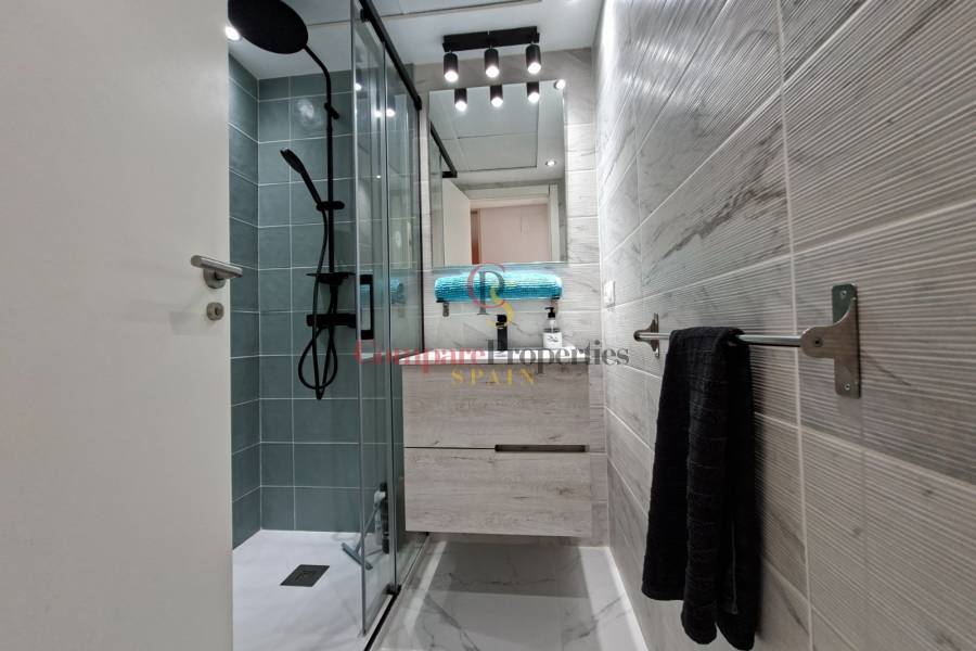 Sale - Apartment - Pego - Centro urbano