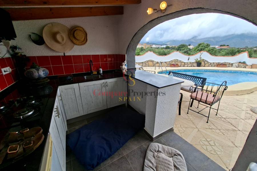 Sale - Villa - Orba Valley - Orbeta