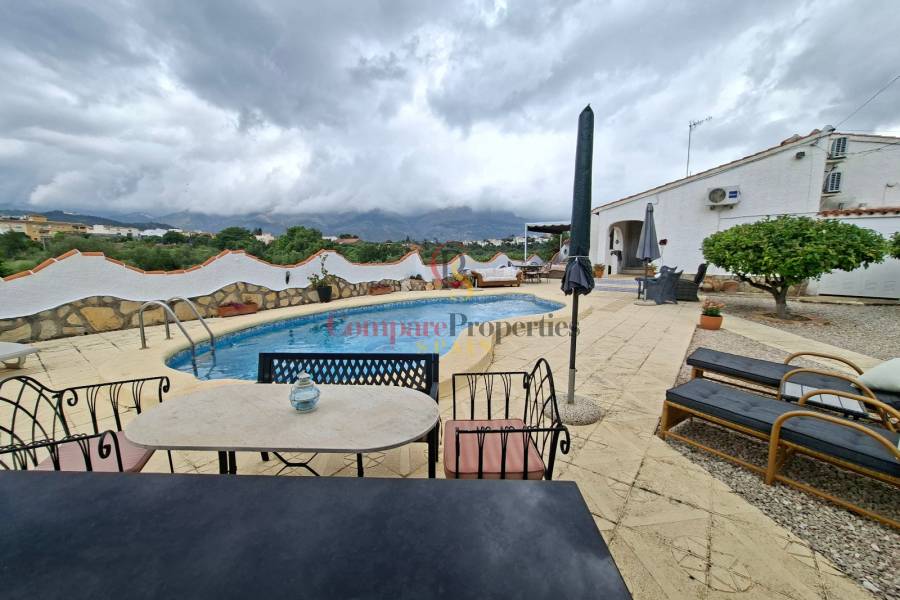 Sale - Villa - Orba Valley - Orbeta