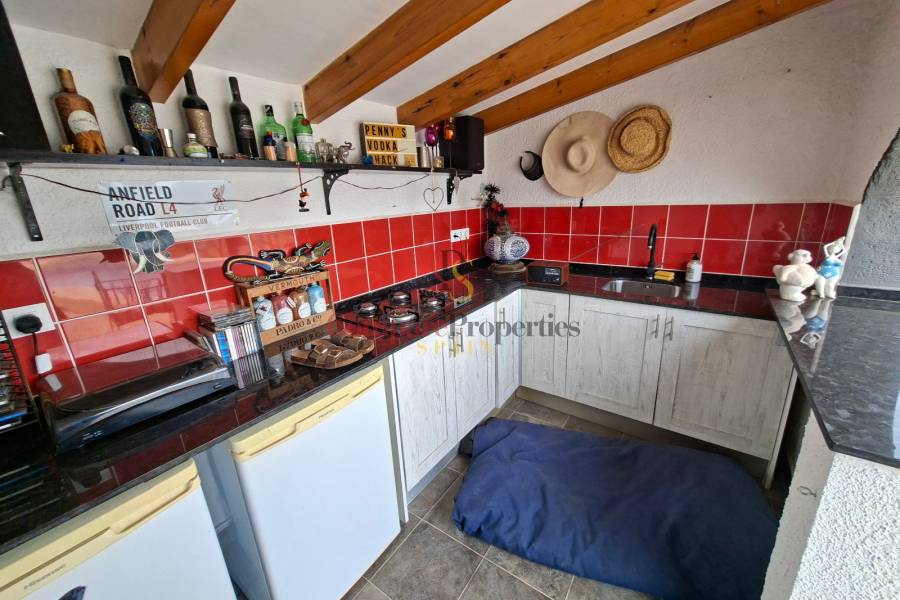 Sale - Villa - Orba Valley - Orbeta