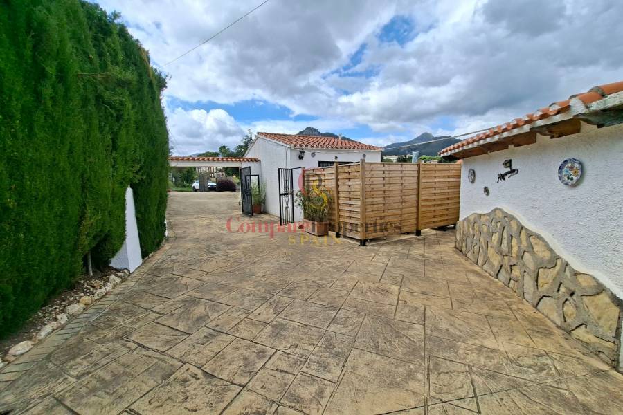 Sale - Villa - Orba Valley - Orbeta
