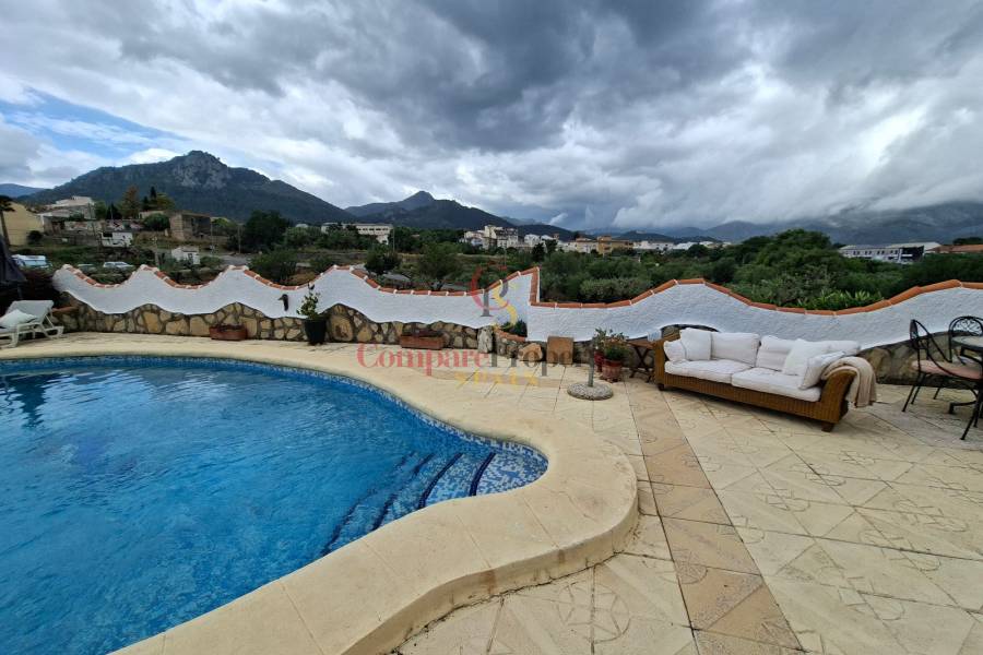 Sale - Villa - Orba Valley - Orbeta