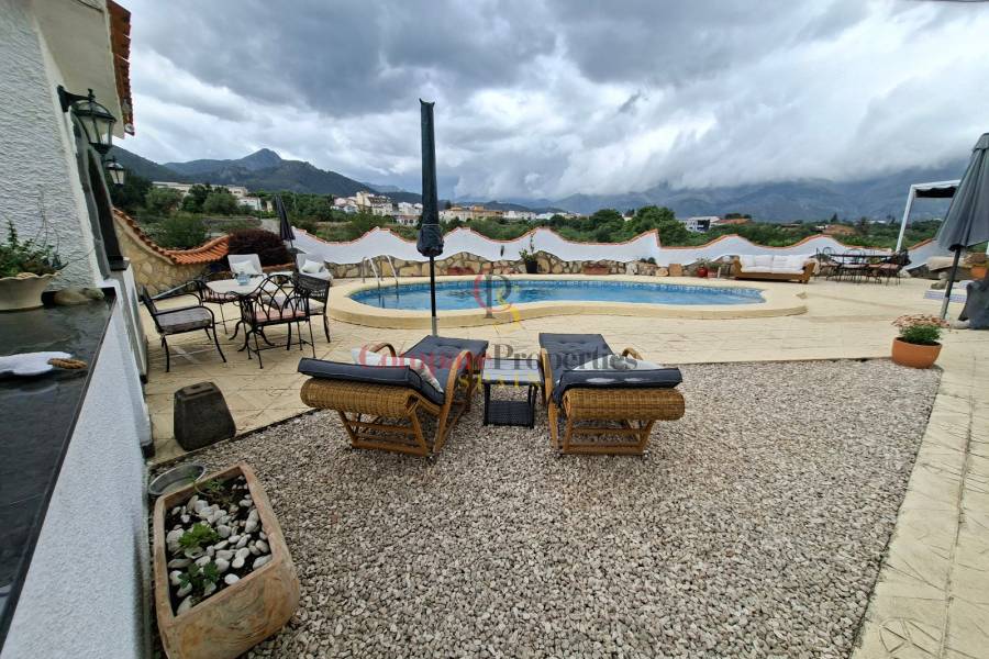 Sale - Villa - Orba Valley - Orbeta