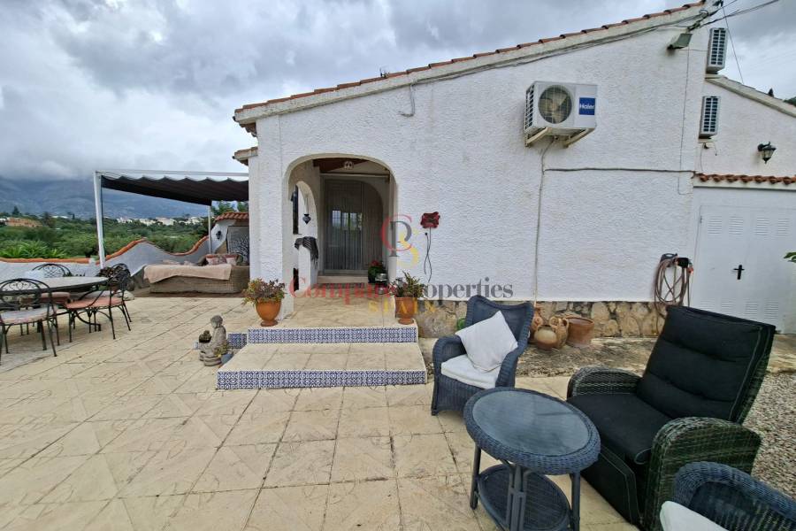 Sale - Villa - Orba Valley - Orbeta