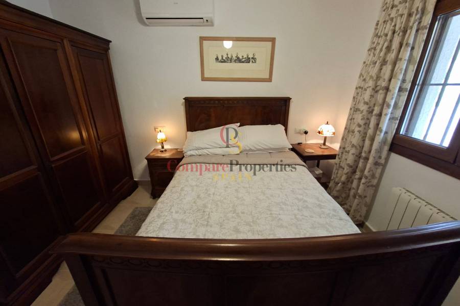 Sale - Villa - Orba Valley - Orbeta