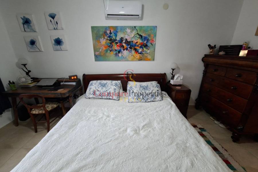 Sale - Villa - Orba Valley - Orbeta