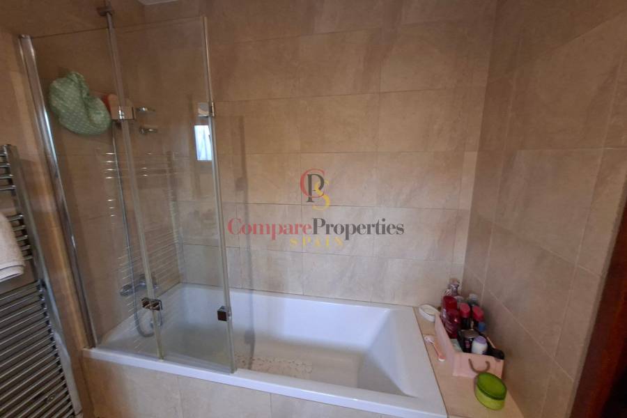 Sale - Villa - Orba Valley - Orbeta