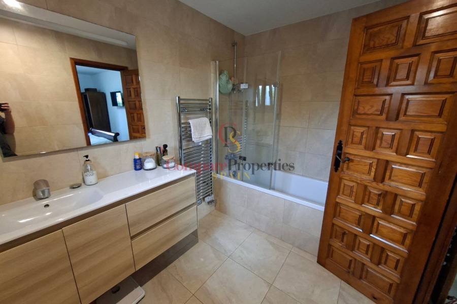 Sale - Villa - Orba Valley - Orbeta