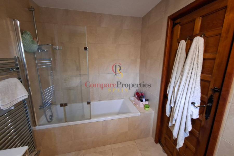 Sale - Villa - Orba Valley - Orbeta