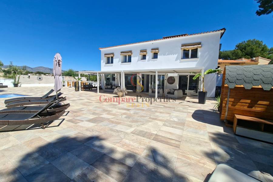 Sale - Villa - Calpe - Cometa