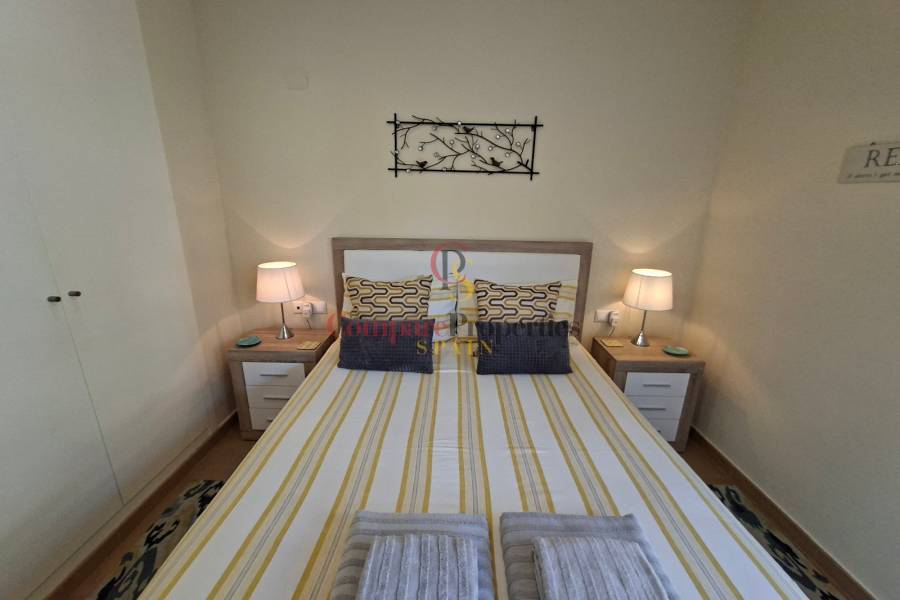Sale - Apartment - Pego - Centro urbano