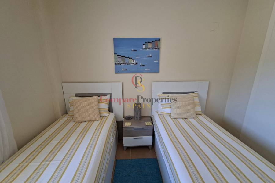 Sale - Apartment - Pego - Centro urbano