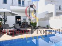 Sale - Semi-Detached Villa - El Vergel - Zona residencial