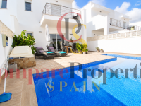 Sale - Semi-Detached Villa - El Vergel - Zona residencial