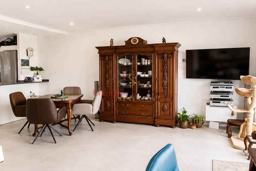Sale - Semi-Detached Villa - El Vergel - Zona residencial