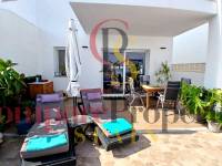 Sale - Semi-Detached Villa - El Vergel - Zona residencial