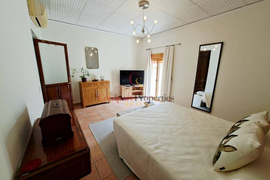 Sale - Townhouses - Teulada - Casco Urbano
