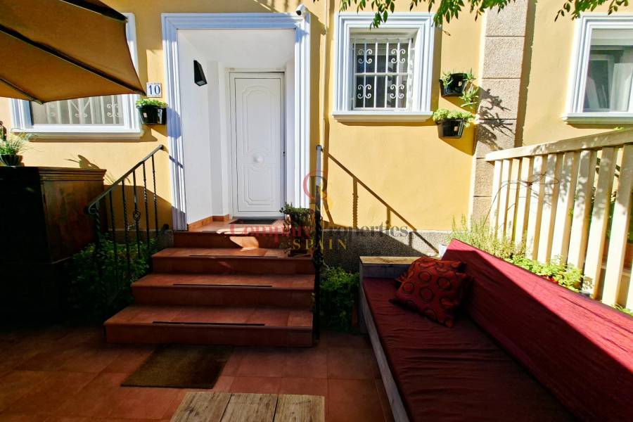Sale - Semi-Detached Villa - Els Poblets - Centro de la ciudad