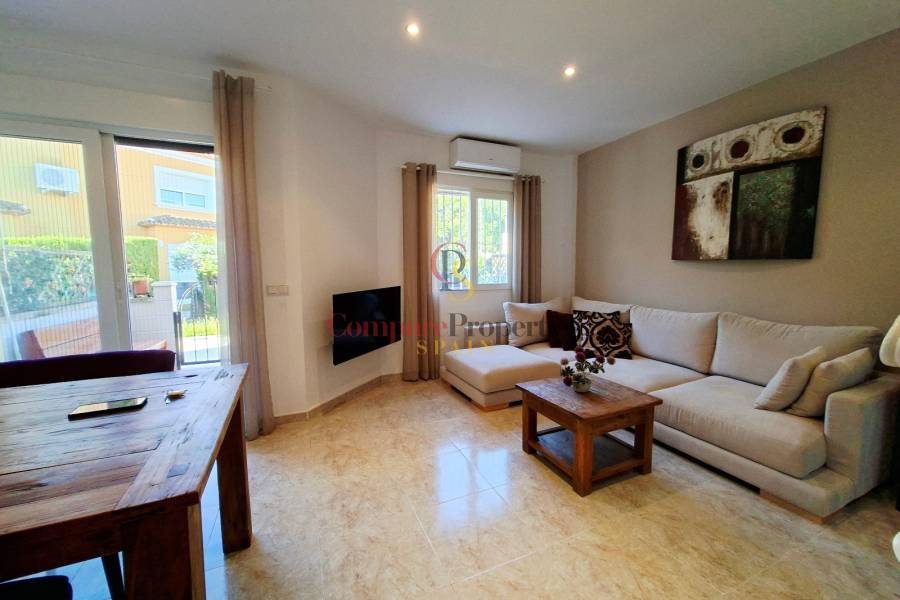Sale - Semi-Detached Villa - Els Poblets - Centro de la ciudad