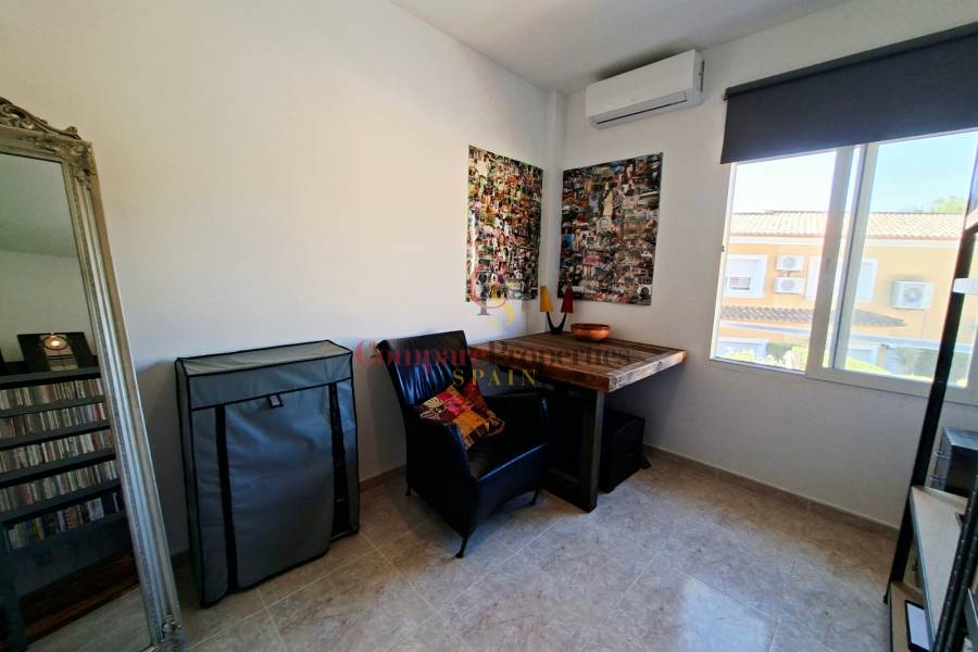 Sale - Semi-Detached Villa - Els Poblets - Centro de la ciudad