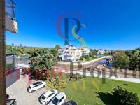 Sale - Apartment - El Vergel - 